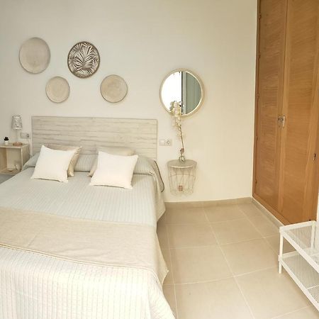 צ'יקלנה דה לה פרונטרה Relax Chiclana-Aparcamiento Privado-Tv Cable-Wifiplus-Aire Acond-Incluido מראה חיצוני תמונה