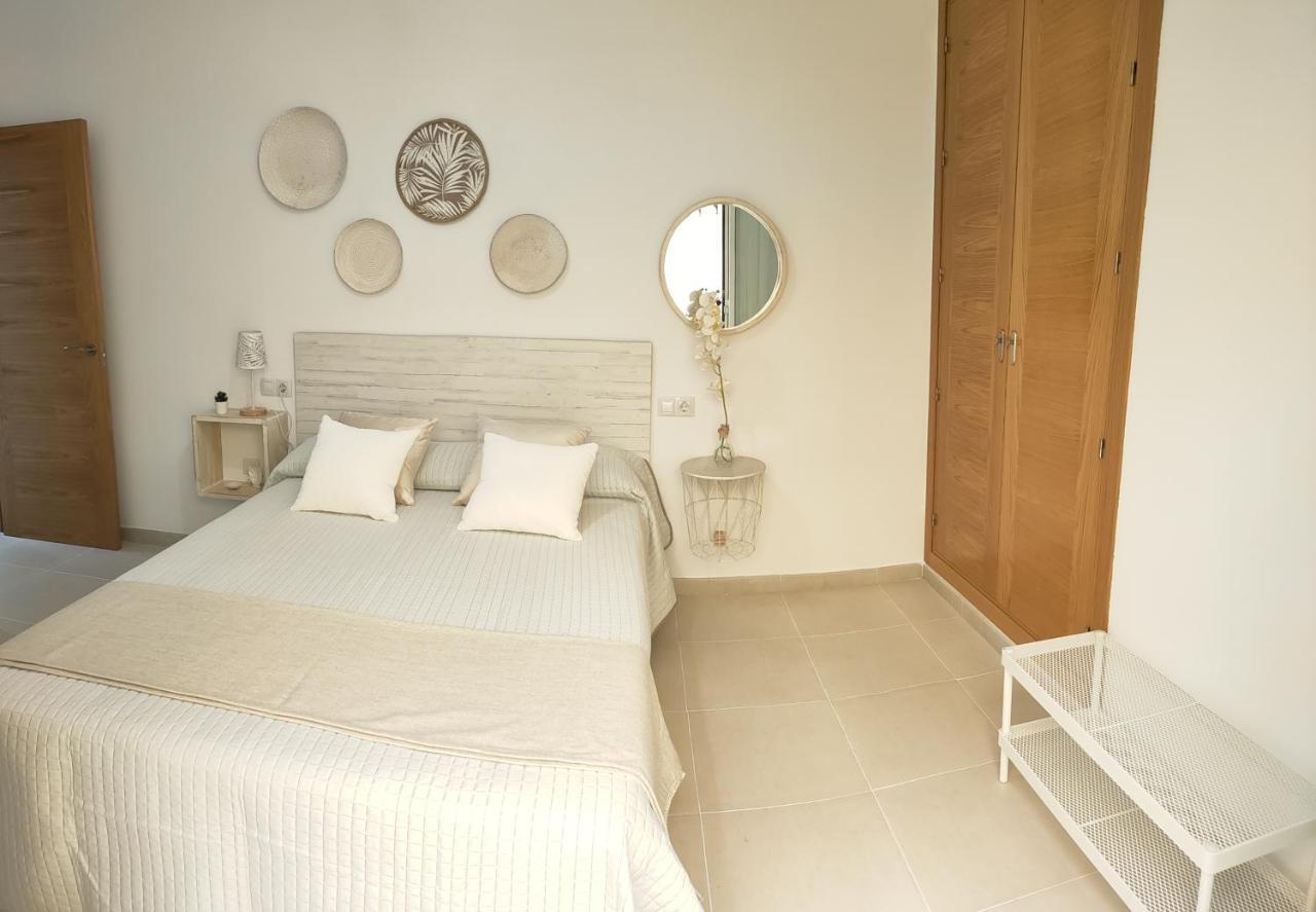 צ'יקלנה דה לה פרונטרה Relax Chiclana-Aparcamiento Privado-Tv Cable-Wifiplus-Aire Acond-Incluido מראה חיצוני תמונה