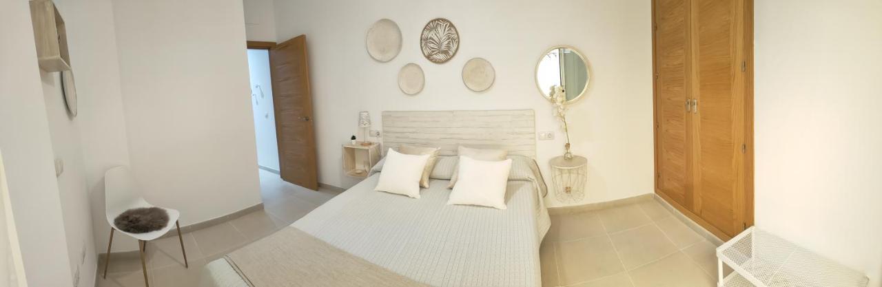 צ'יקלנה דה לה פרונטרה Relax Chiclana-Aparcamiento Privado-Tv Cable-Wifiplus-Aire Acond-Incluido מראה חיצוני תמונה