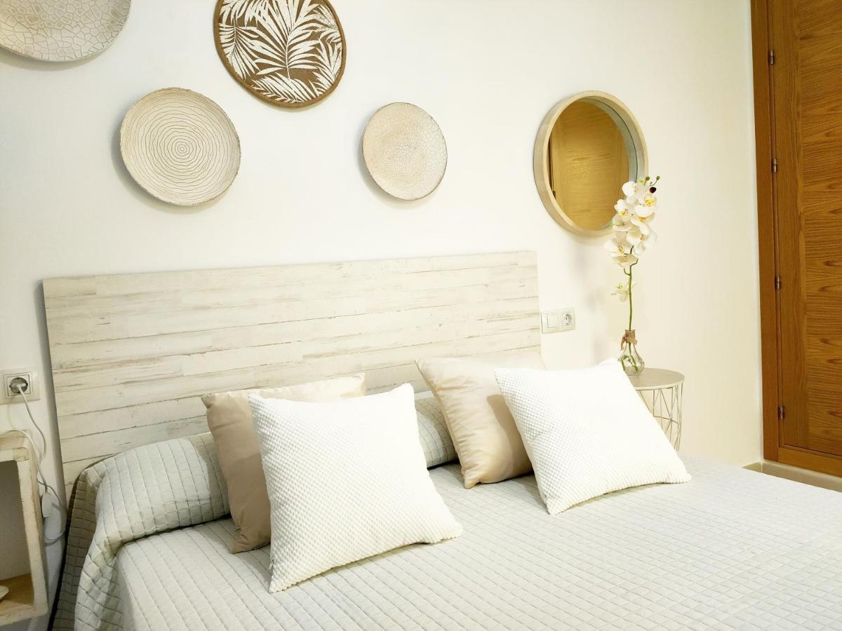 צ'יקלנה דה לה פרונטרה Relax Chiclana-Aparcamiento Privado-Tv Cable-Wifiplus-Aire Acond-Incluido מראה חיצוני תמונה
